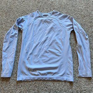 Athleta Medium Blue Long Sleeve Seamless Top